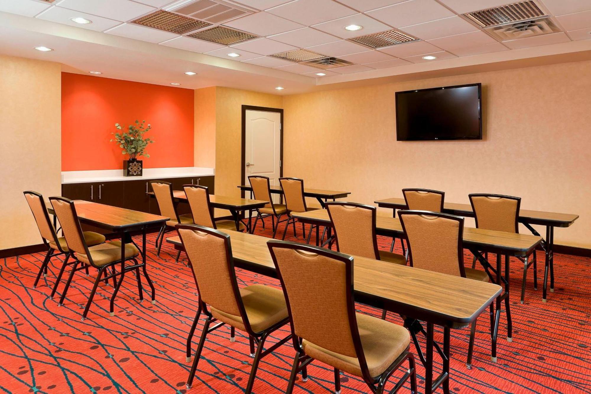 Residence Inn Bismarck North Bagian luar foto